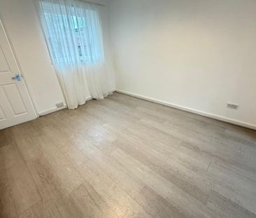 Charlotte Street - Photo 2