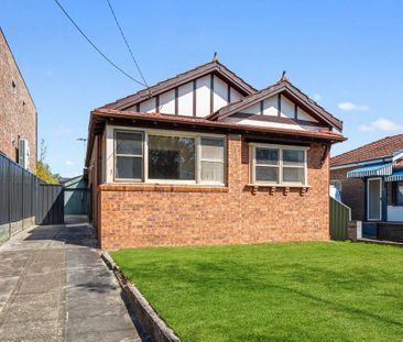 DOWN BY THE RIVER - Photo 2