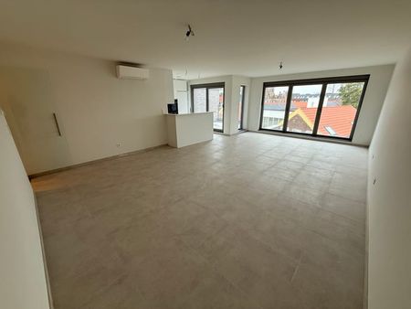 Appartement te huur - Foto 2