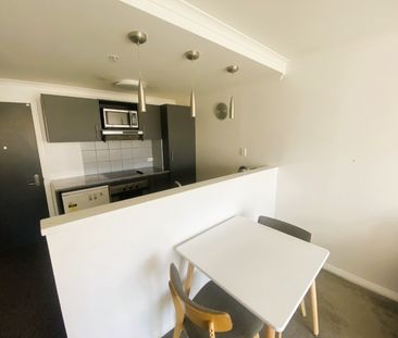 INNER CITY APARTMENT LIVING - Photo 6
