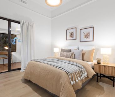 Stylish living in Mitcham's Prime Location - Photo 6