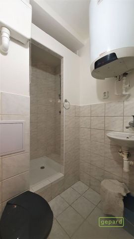 Pronájem bytu 1+kk 22 m² - Photo 4