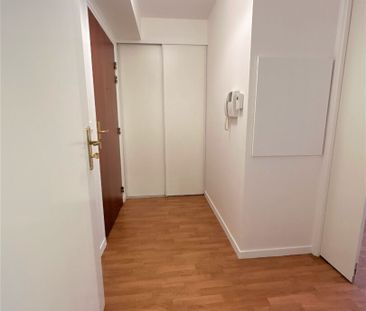 Location Appartement 1 pièce 32m² - Photo 6