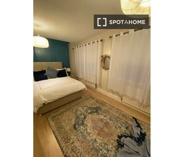 Room for rent in 4-bedroom house in Knocklyon - Photo 4