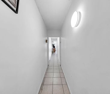 For Lease - 1532 Dundas Street, Toronto, Ontario - Photo 6