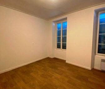 Location Appartement 2 pièces 50m² MONT DE MARSAN 40000 - Photo 4