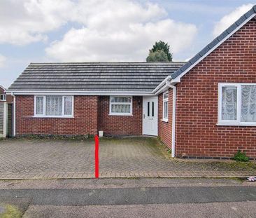 2 bedroom detached bungalow to rent - Photo 2