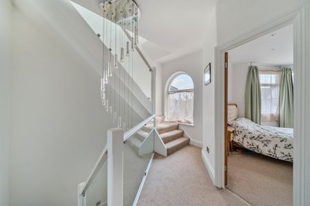 Woodfield Way - Photo 2