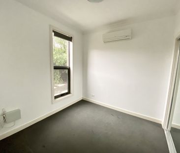 6/135 Brunswick Road, Brunswick VIC 3056 - Photo 4