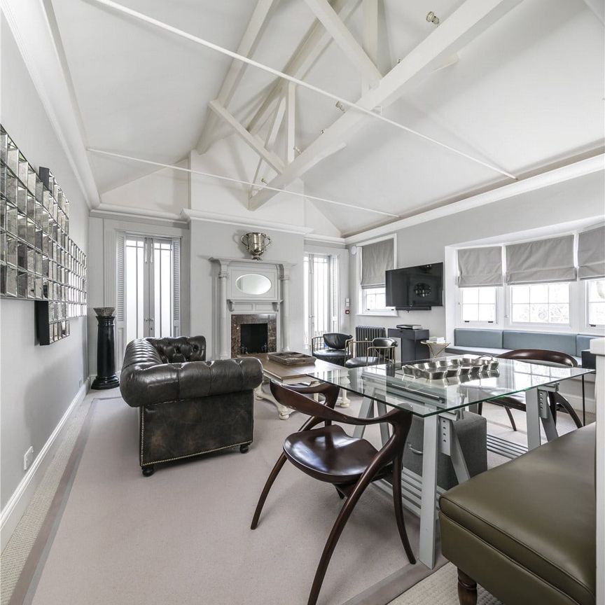 A four bedroom apartment of approximately 1,730 square feet. - Photo 1