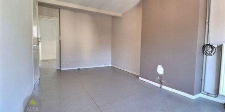Appartement te huur in Sint-Joost-ten-Node voor € 800 met 1 slaapkamer - Foto 3