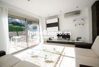 3 bedroom luxury Villa for rent in Chiva, Spain