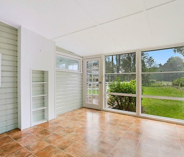 Family-Friendly Four-Bedroom Home in a Great Location - Photo 6