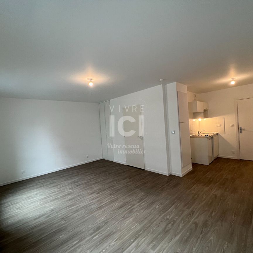 Location Appartement 1 pièce 31m² - Photo 1