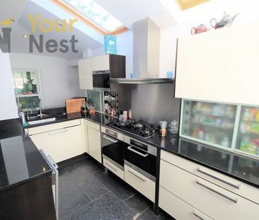 Room 7, Oakwood lane, Oakwood, Leeds, LS8 2JQ - Photo 4