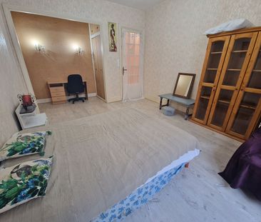 ST ETIENNE CENTRE 2 / FAC - Photo 4