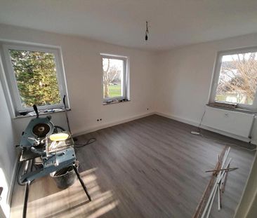 Frisch renovierte Wohnung direkt am Park - Photo 2