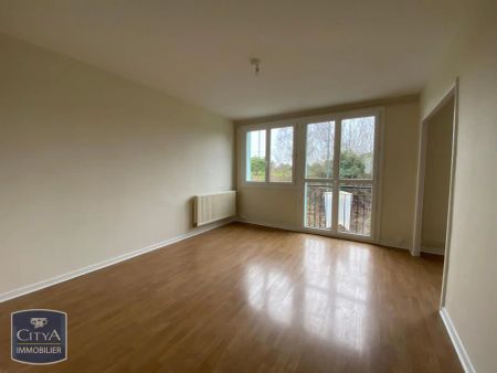 Appartement à louer 4 pièces 68.94m² - Photo 2