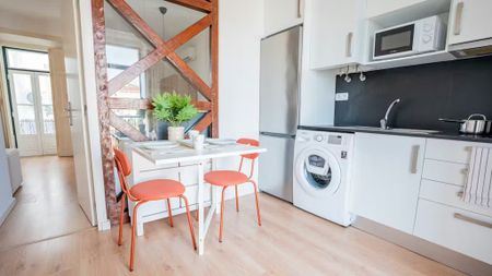 Beco de Santa Helena, Lisbon, Lisbon 1100-117 - Photo 5