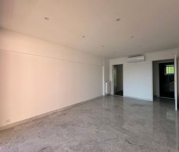 Location Appartement 1 pièce 32m² ROQUEBRUNE CAP MARTIN 06190 - Photo 3