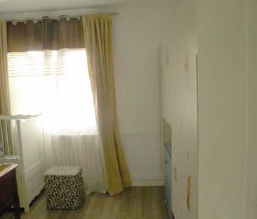 Apartament 3 camere, 70 mp, decomandat, mobilat modern, zona Piata Zorilor - Photo 2