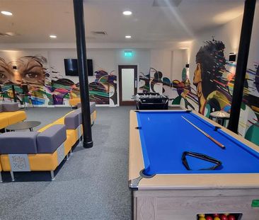 1 bedroom private hall to rent - Photo 2