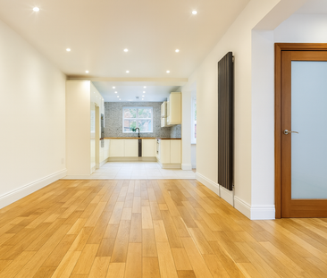 3 bedroom semi-detached house to rent - Photo 2