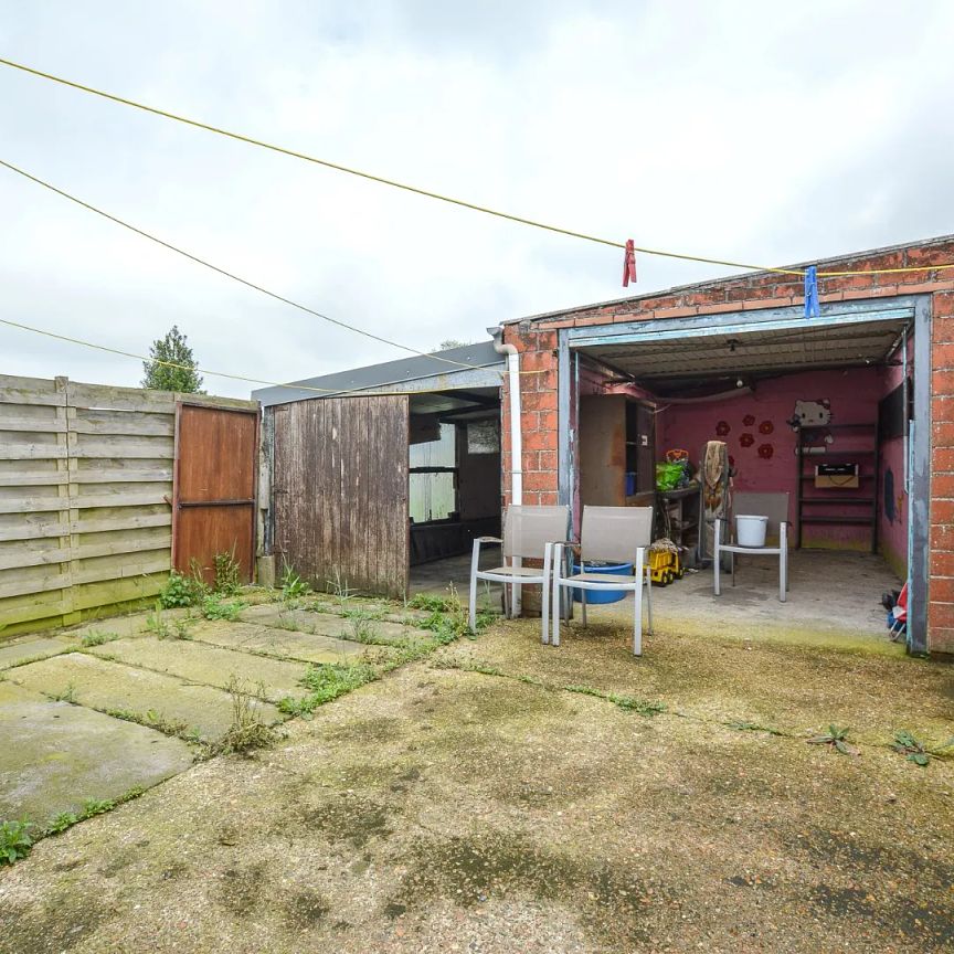 Woning met 3 slaapkamers op rustige ligging te Westkerke - Photo 1