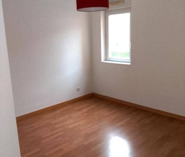 Location appartement récent 3 pièces 70.47 m² à Marignier (74970) 5 - Photo 1