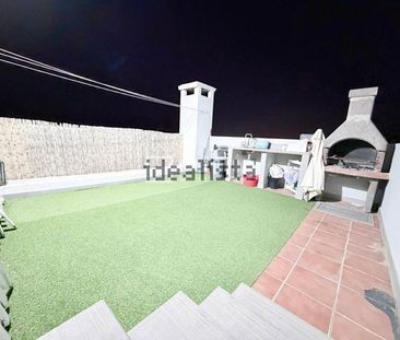 Alquiler de chalet pareado en Avenida Miraflores del Palo - Photo 1