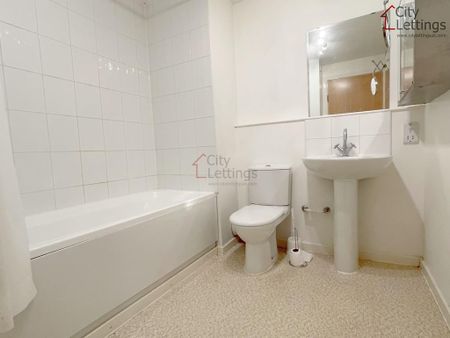 Studio to rent - Photo 4