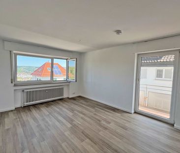 3,5‑Zimmer-Traumwohnung im 1. Obergeschoss mit tollem Blick am Stut... - Foto 1