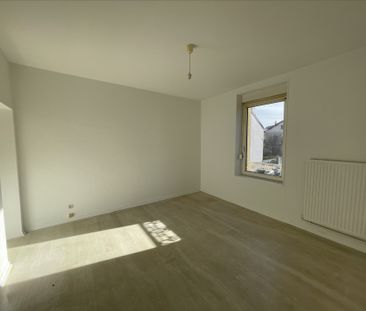 Location Appartement 2 pièces 46m² - Photo 4
