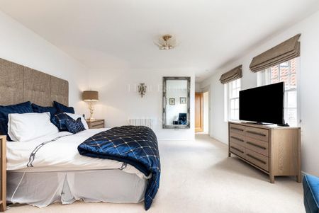 5 bedroom semi-detached house to rent - Photo 3