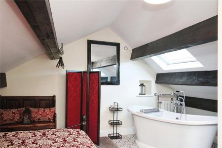 3 bedroom end of terrace house to rent - Photo 3