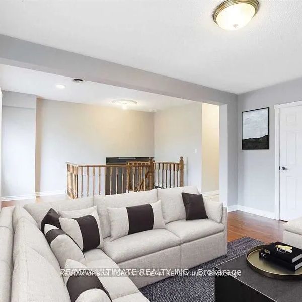 745 Coxwell Avenue #Upper - Photo 1