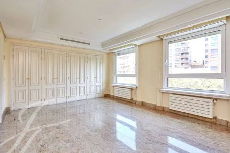 4 bedroom luxury Flat for rent in Madrid, Autonomous Region of Madrid - Foto 5