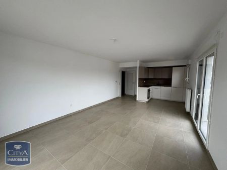 Appartement à louer 3 pièces 71.18m² - Photo 2