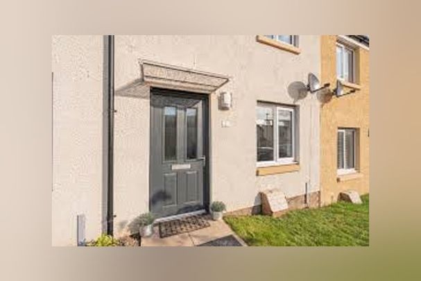 Castle Rise, Edinburgh, EH21 - Photo 1