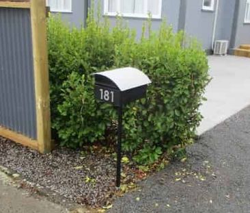 Central Location on Cambridge - Photo 5