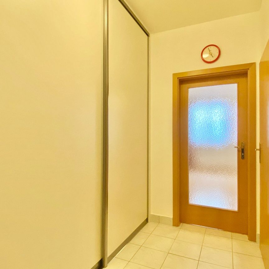 Pronájem bytu 1+kk 37 m² - Фото 1