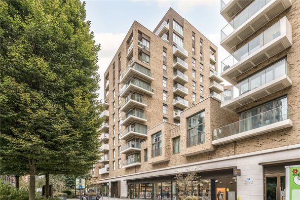 Pegler Square, London, SE3 9FW - Photo 1