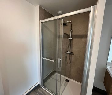 Location Appartement 2 pièces 47m² - Photo 6