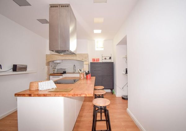 2 Bedroom House with a terrace, Paço de Arcos, Oeiras