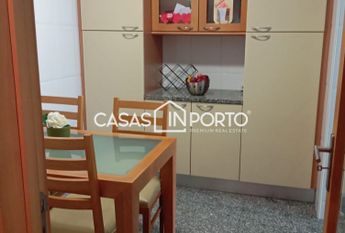 T2 ao Marquês em Condomínio Fechado de Luxo