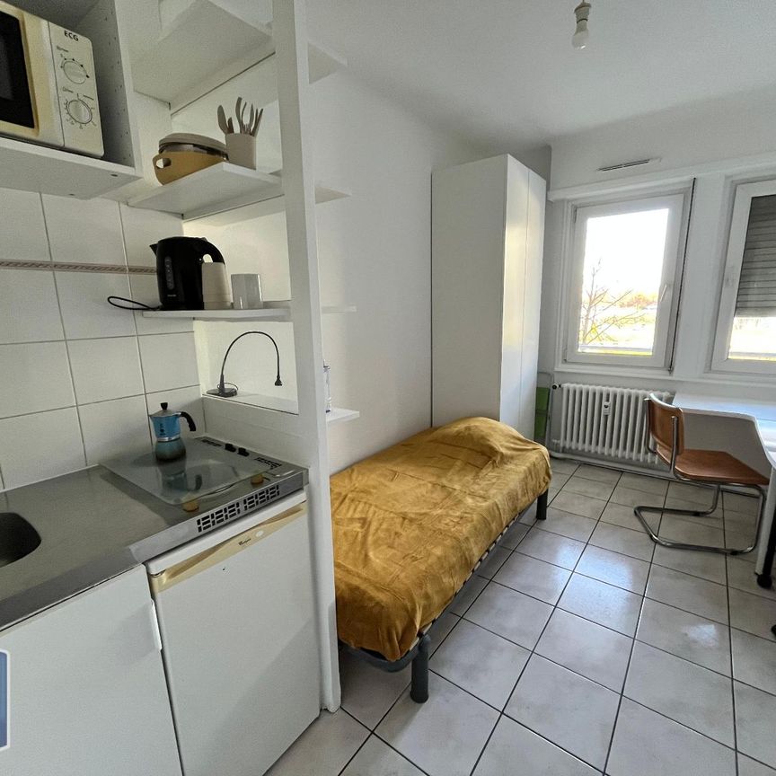 Location Appartement 1 pièce 9m² STRASBOURG 67000 - Photo 2