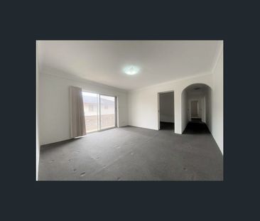 2 Bedroom Unit In Prime Location - Photo 1