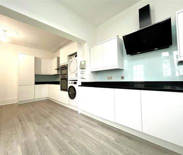 House share to rent - Photo 4