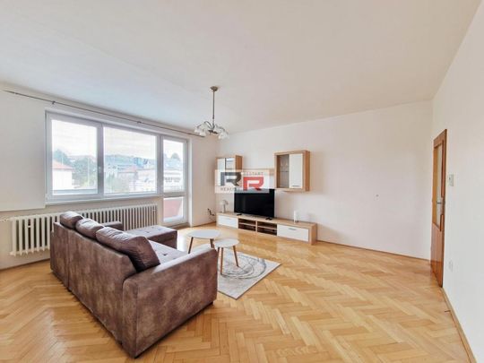 Pronájem bytu 2+1 72 m2 - Photo 1