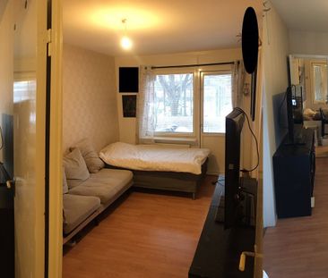 Hjulsta backar, Spånga - Photo 2